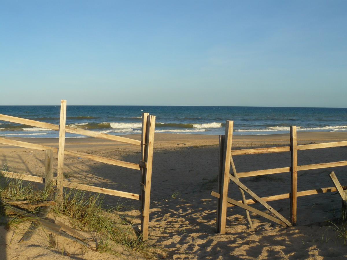 ホテル Pe Na Areia コンデ エクステリア 写真